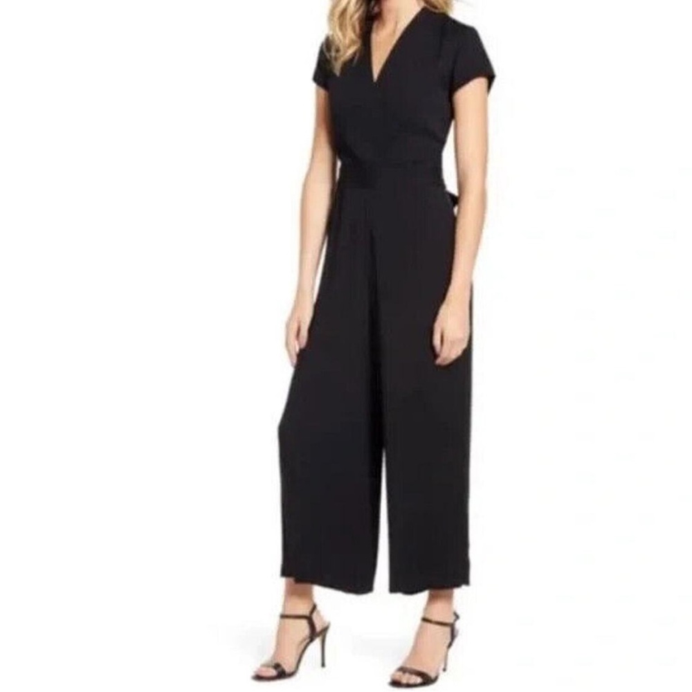 Chelsea28 Elegant Black Crepe Jumpsuit‎